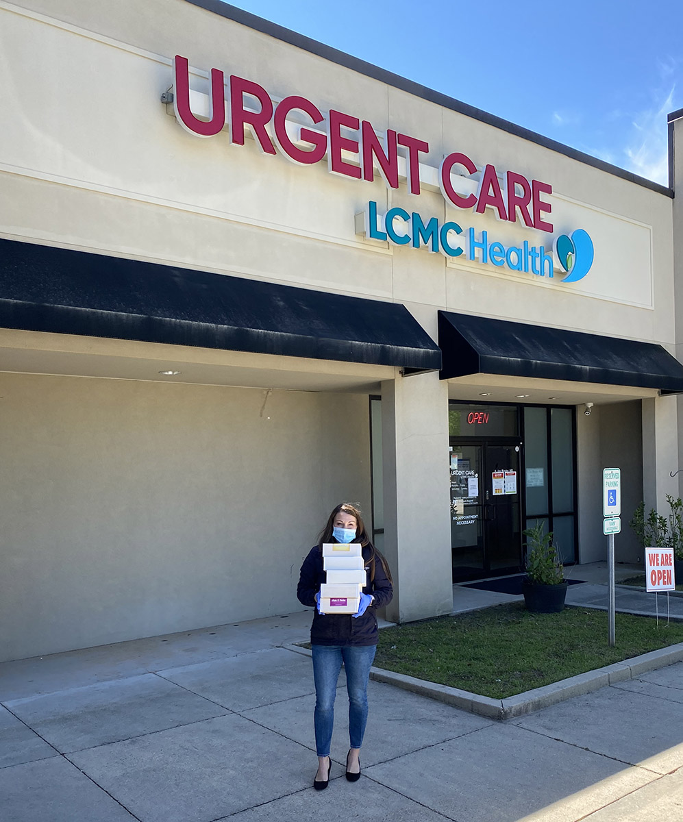Rachael Catalanotto delivers food to Urgent Care employees